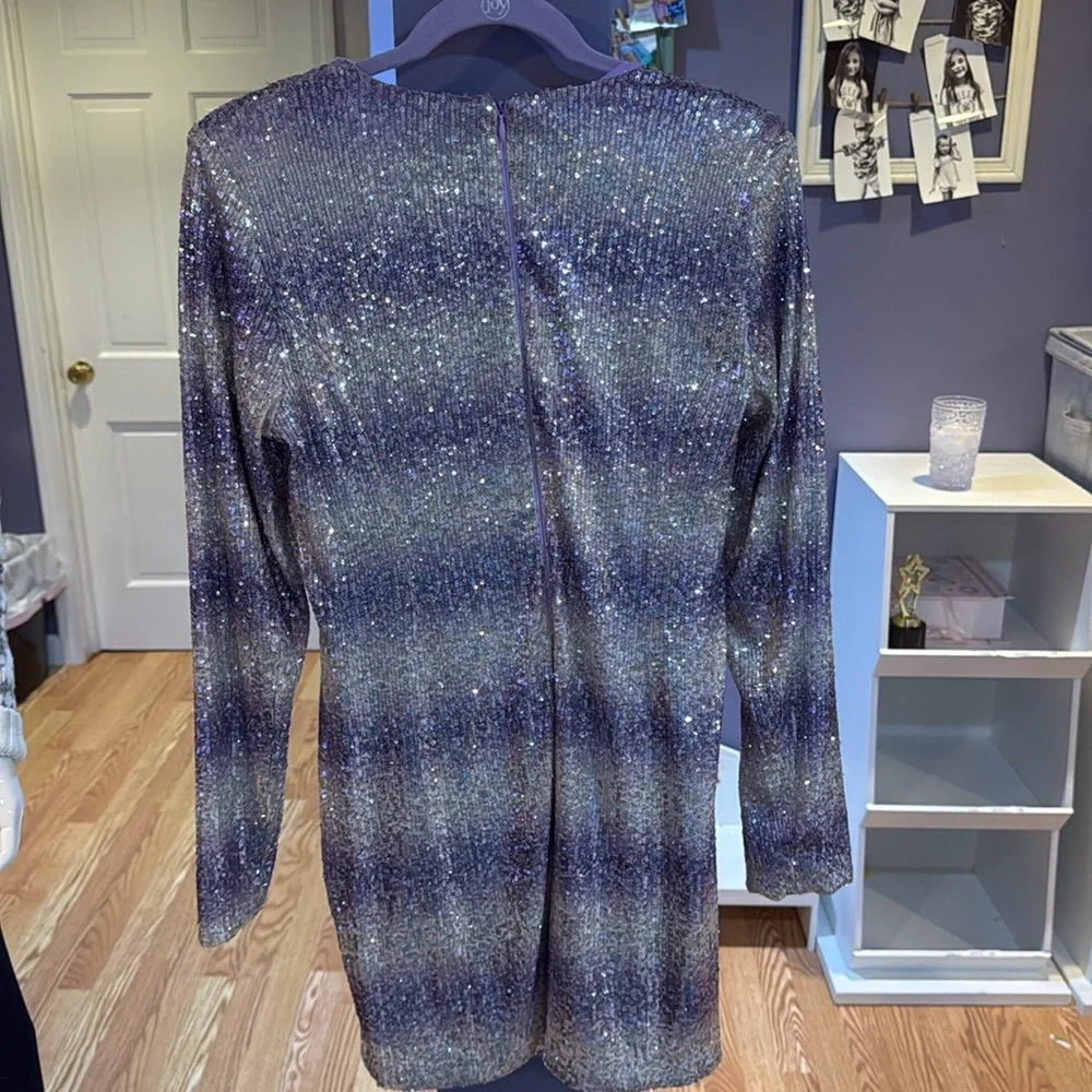 🛍️🛍️Purple and silver sequenced dress size 6 - Picture 8 of 10